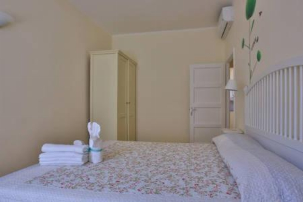 Jolly Roger Riomaggiore Main image